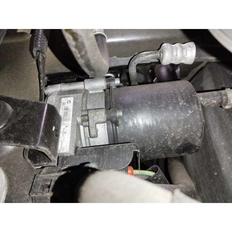 Recambio de bomba direccion para peugeot 3008 confort referencia OEM IAM   