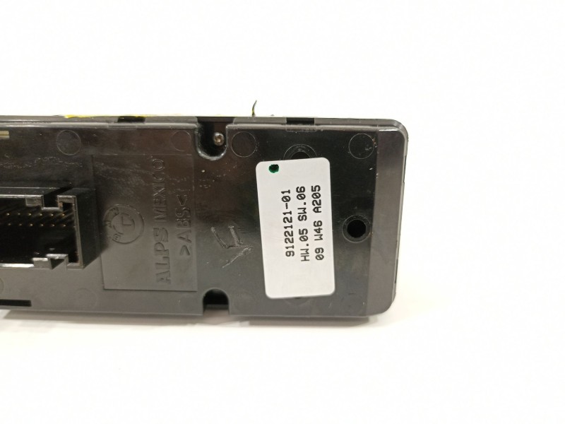 Recambio de mando elevalunas delantero izquierdo para bmw x6 (e71) 3.5d referencia OEM IAM 61319122121  9122121