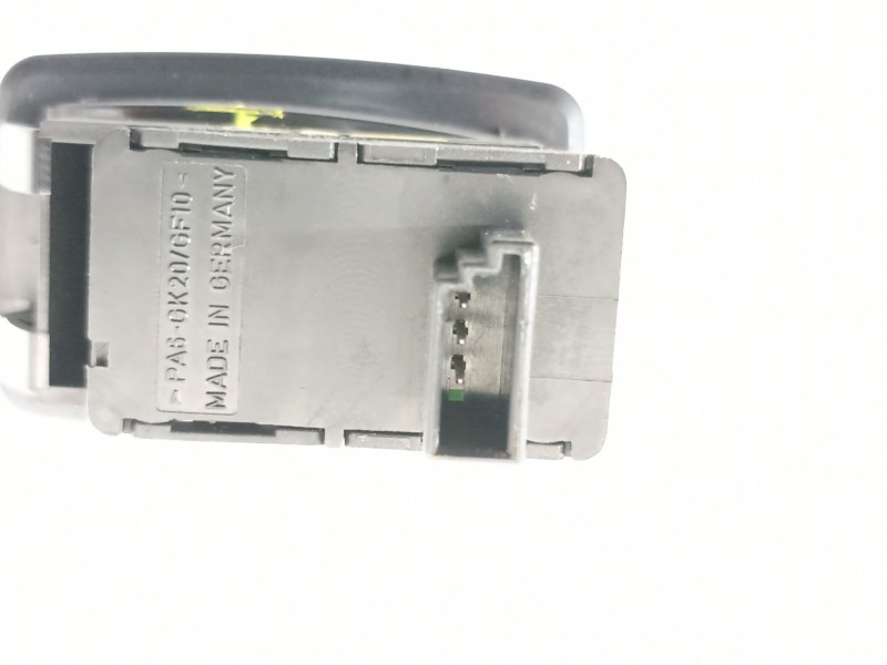 Recambio de mando elevalunas trasero derecho para bmw x6 (e71) 3.5d referencia OEM IAM 6945874  