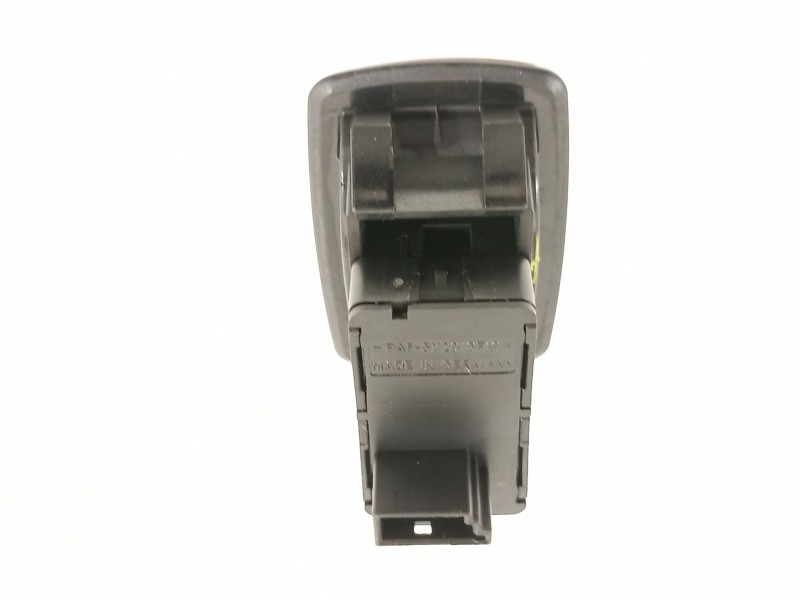 Recambio de mando elevalunas trasero derecho para bmw x6 (e71) 3.5d referencia OEM IAM 6945874  