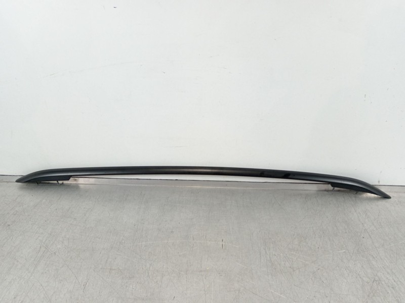 Recambio de barras techo para seat arona xperience referencia OEM IAM 6F9860025F 6F9860026F 