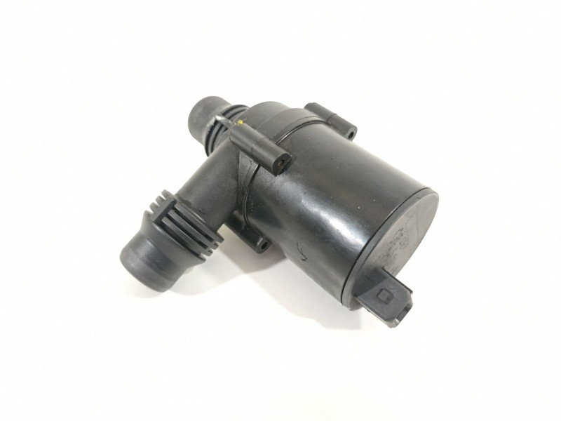 Recambio de bomba agua para bmw x6 (e71) 3.5d referencia OEM IAM 702078340  64119197085