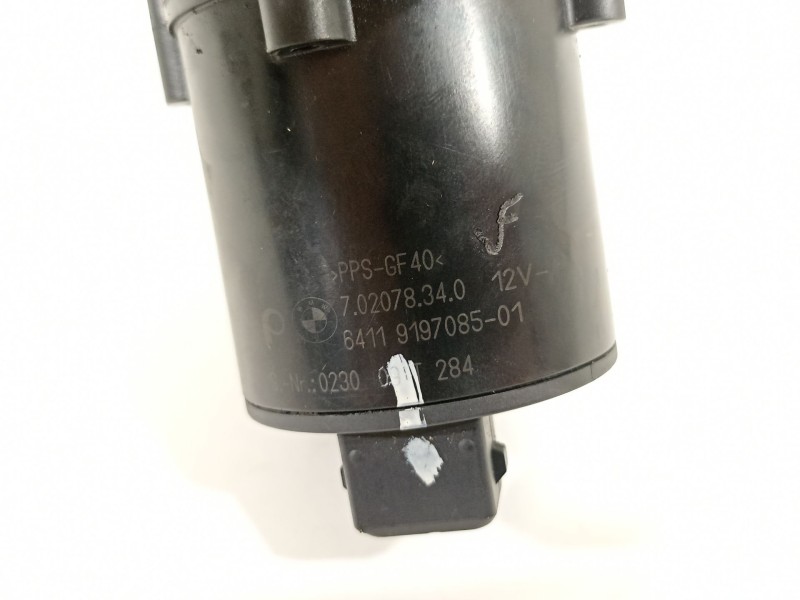 Recambio de bomba agua para bmw x6 (e71) 3.5d referencia OEM IAM 702078340  64119197085
