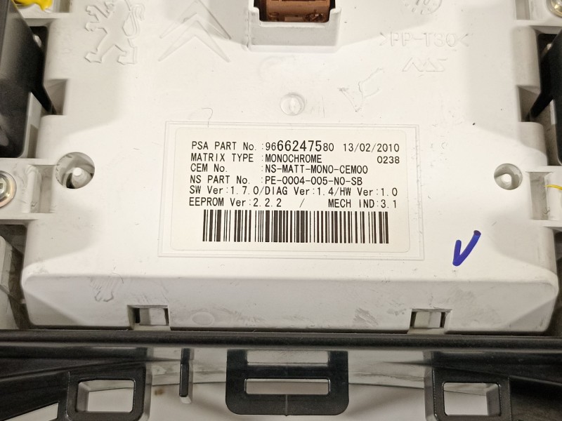 Recambio de cuadro instrumentos para peugeot 5008 sport pack referencia OEM IAM 9666276380  9666247580