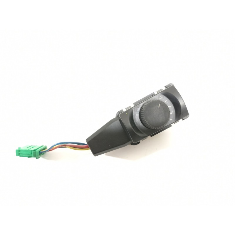 Recambio de mando calefaccion / aire acondicionado para peugeot 5008 sport pack referencia OEM IAM 96846886XT  