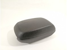 Recambio de apoyabrazos central para hyundai i30 (gd) style referencia OEM IAM 84660A5100RY  