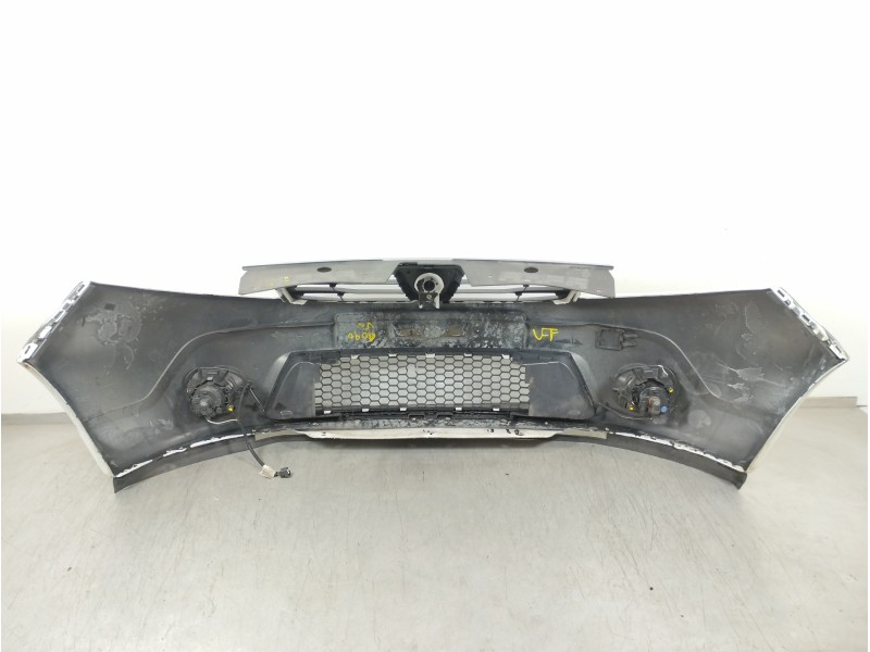 Recambio de paragolpes delantero para dacia sandero ambiance music referencia OEM IAM 8200526596  