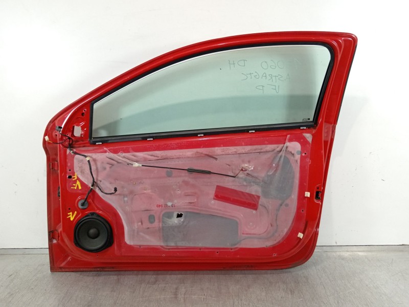 Recambio de puerta delantera derecha para opel astra gtc cosmo referencia OEM IAM   