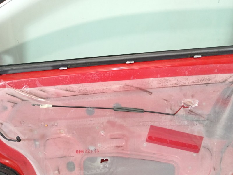 Recambio de puerta delantera derecha para opel astra gtc cosmo referencia OEM IAM   