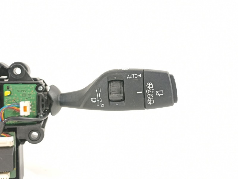 Recambio de mando intermitentes para bmw serie 2 gran tourer (f46) 218d referencia OEM IAM 9368597  
