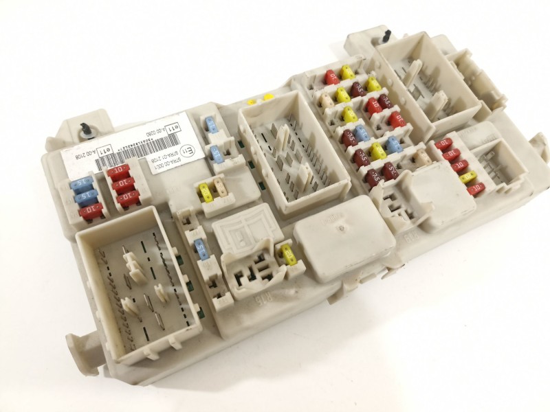 Recambio de caja reles / fusibles para ford focus lim. (cb4) titanium referencia OEM IAM 7M5T14A073CC  