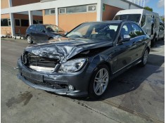 mercedes-benz clase c (w204) berlina del año 2008 2