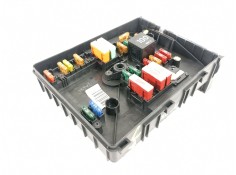 Recambio de caja reles / fusibles para audi a3 (8p) 1.9 tdi ambiente referencia OEM IAM 1K0937125C   2