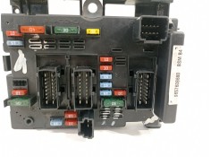 Recambio de caja reles / fusibles para peugeot 206 cc cc referencia OEM IAM 9657608680   2