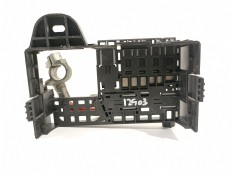 Recambio de caja reles / fusibles para chevrolet orlando lt referencia OEM IAM 96964227  235047 2