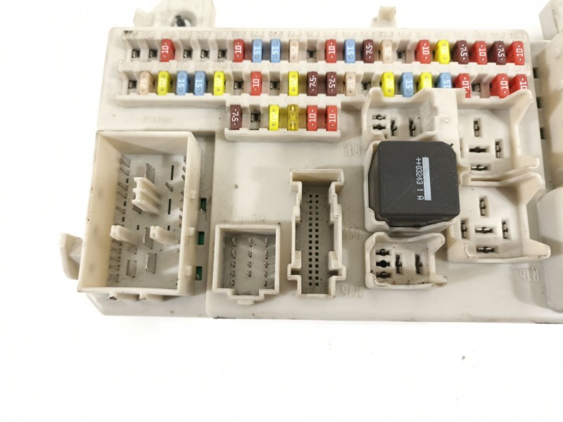 Recambio de caja reles / fusibles para ford focus c-max (cap) ambiente (d) referencia OEM IAM 3M5T14A073BF  