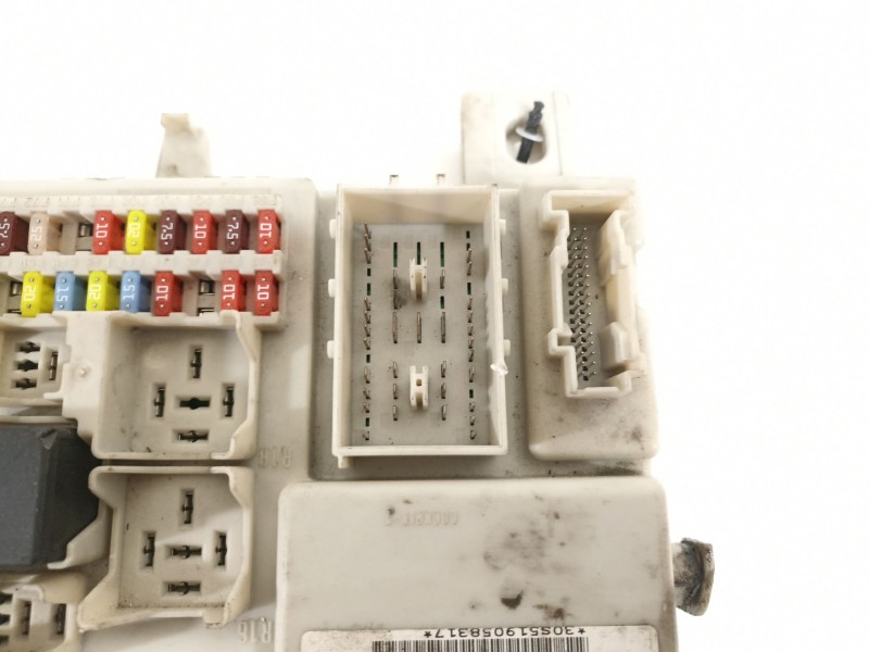 Recambio de caja reles / fusibles para ford focus c-max (cap) ambiente (d) referencia OEM IAM 3M5T14A073BF  