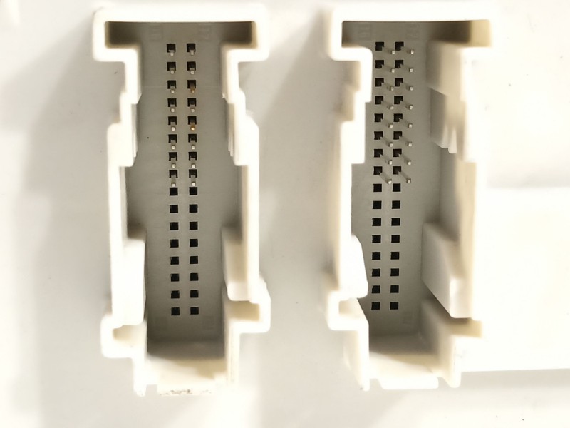 Recambio de caja reles / fusibles para ford focus c-max (cap) ambiente (d) referencia OEM IAM 3M5T14A073BF  