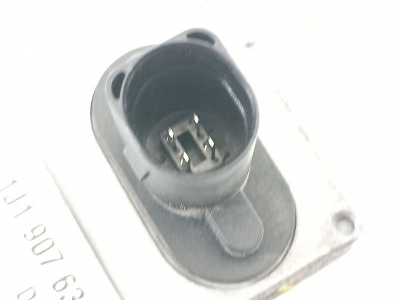 Recambio de sensor para volkswagen golf iv berlina (1j1) gti referencia OEM IAM 1J1907637D  1J0907655A