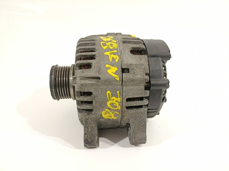 Recambio de alternador para peugeot 308 sw confort referencia OEM IAM 9646321780  