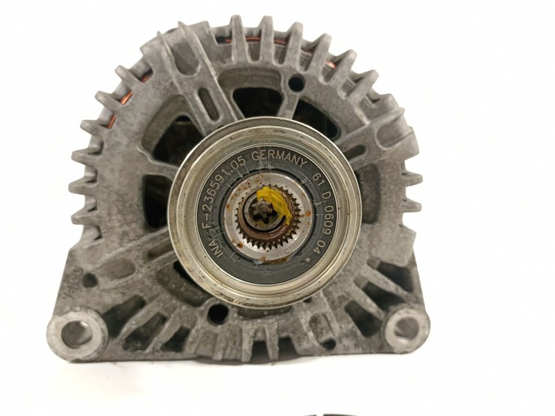 Recambio de alternador para peugeot 308 sw confort referencia OEM IAM 9646321780  