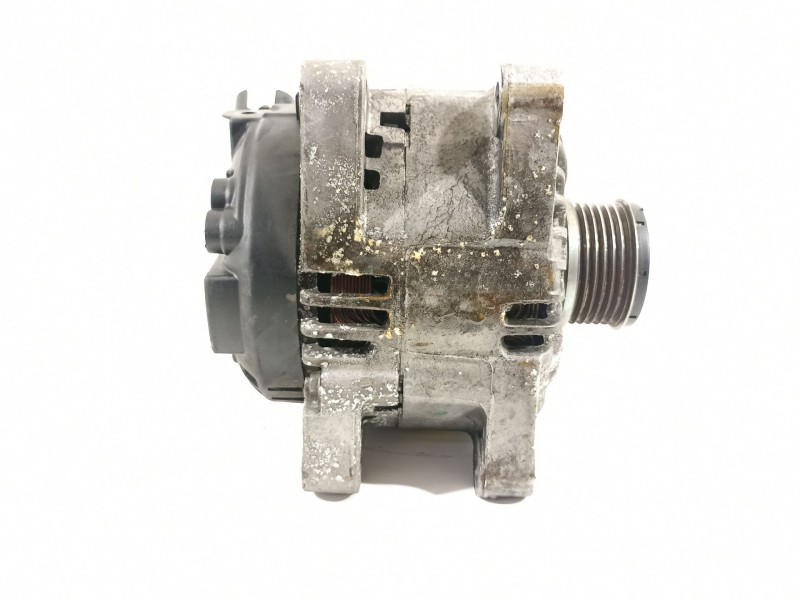 Recambio de alternador para peugeot 308 sw confort referencia OEM IAM 9646321780  