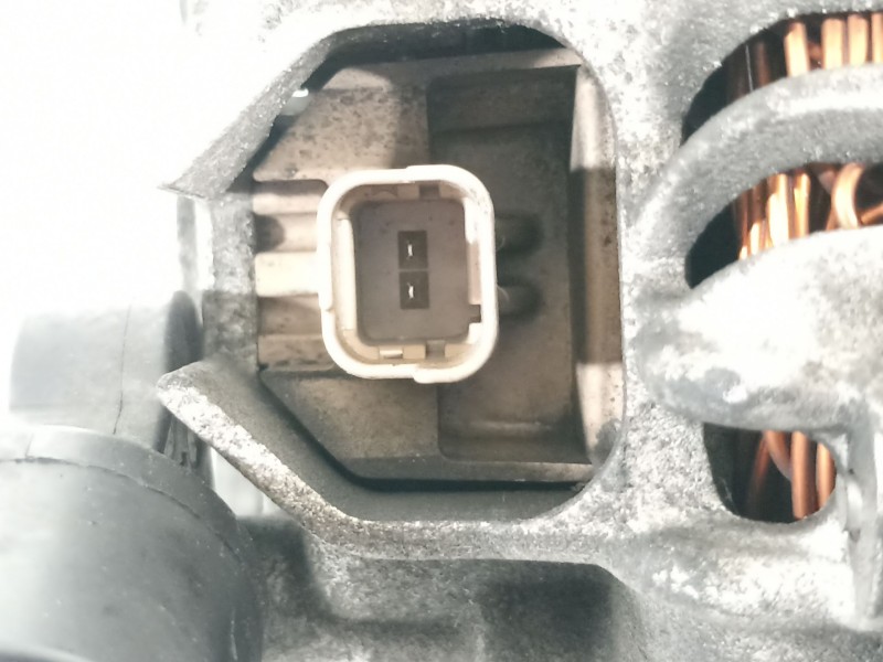 Recambio de alternador para peugeot 308 premium referencia OEM IAM V757692180  757692180