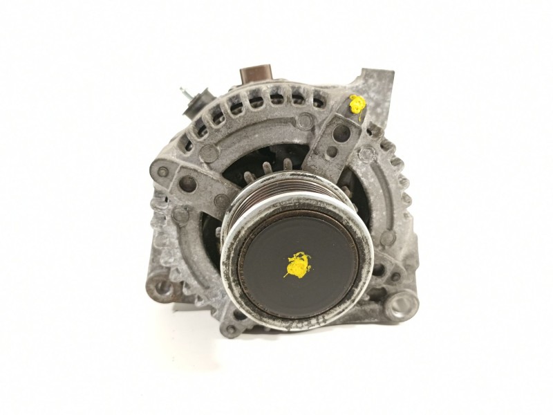 Recambio de alternador para toyota yaris connect referencia OEM IAM 270600N040  