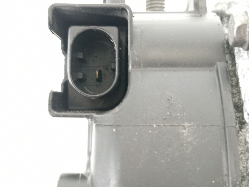 Recambio de alternador para bmw serie 1 berlina (e81/e87) 118d referencia OEM IAM 12317802261  2543461408205296