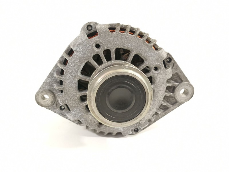 Recambio de alternador para chevrolet trax ls+ referencia OEM IAM 13579675  