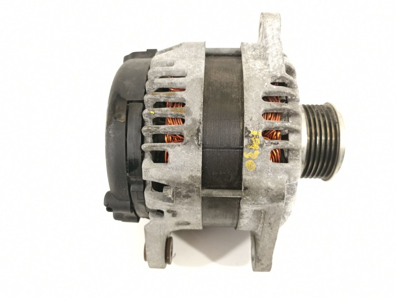 Recambio de alternador para chevrolet trax ls+ referencia OEM IAM 13579675  