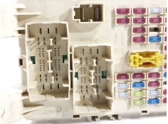 Recambio de caja reles / fusibles para hyundai i20 city s referencia OEM IAM 919511J030   2