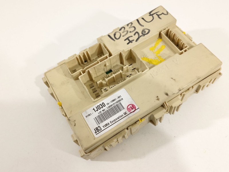 Recambio de caja reles / fusibles para hyundai i20 city s referencia OEM IAM 919511J030  