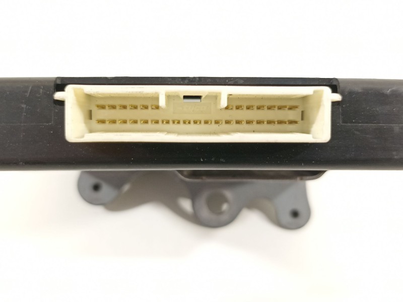 Recambio de modulo electronico para toyota rav 4 (a3) executive referencia OEM IAM 8976042010  