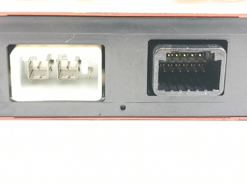 Recambio de modulo electronico para toyota rav 4 (a3) executive referencia OEM IAM 8963042010  