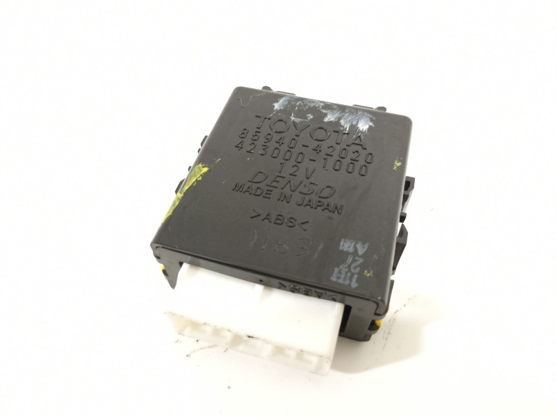 Recambio de modulo electronico para toyota rav 4 (a3) executive referencia OEM IAM 8963042010  