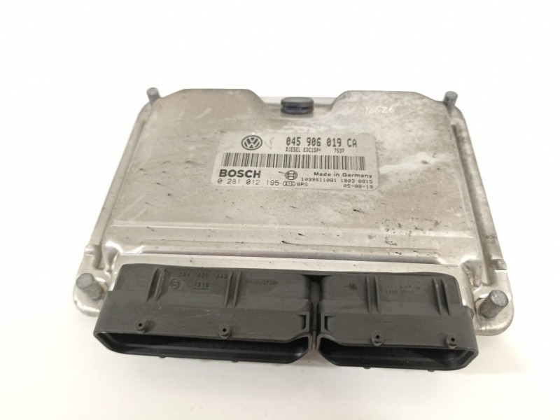 Recambio de centralita motor uce para volkswagen polo (9n3) advance referencia OEM IAM 045906019CA  