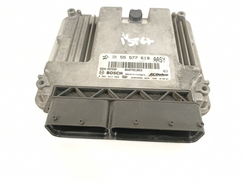 Recambio de centralita motor uce para opel insignia berlina cosmo referencia OEM IAM 55577619 0281017453 