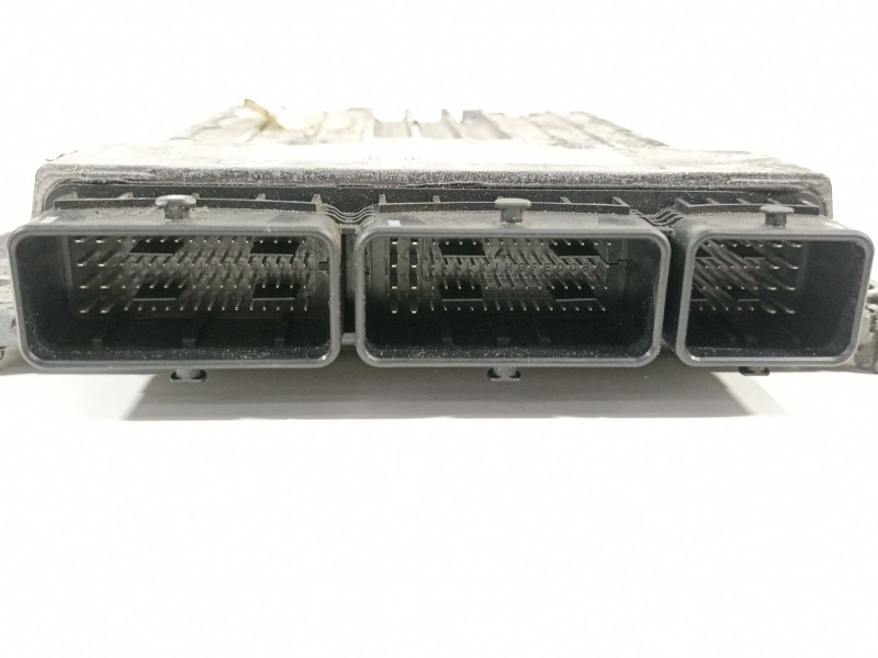 Recambio de centralita motor uce para renault scenic iii dynamique referencia OEM IAM 237100345R  237100033R