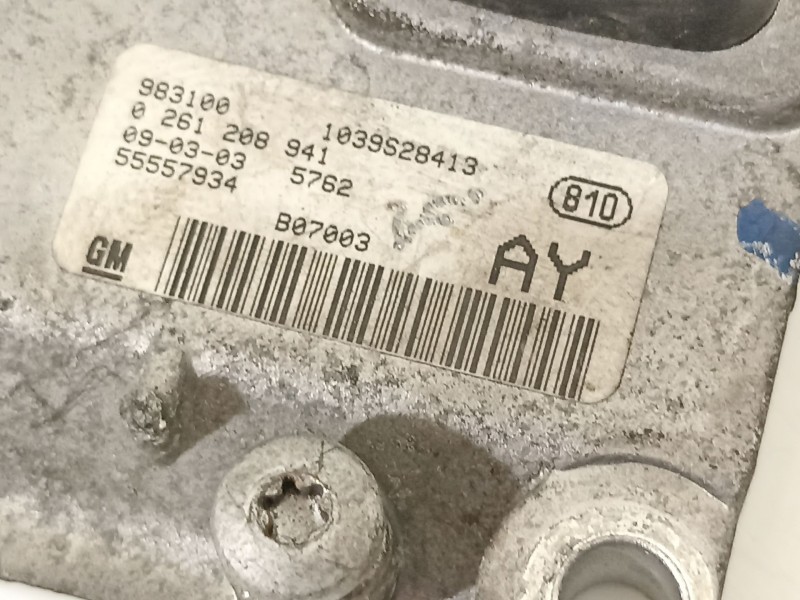 Recambio de centralita motor uce para opel corsa d cmon referencia OEM IAM 55557934  