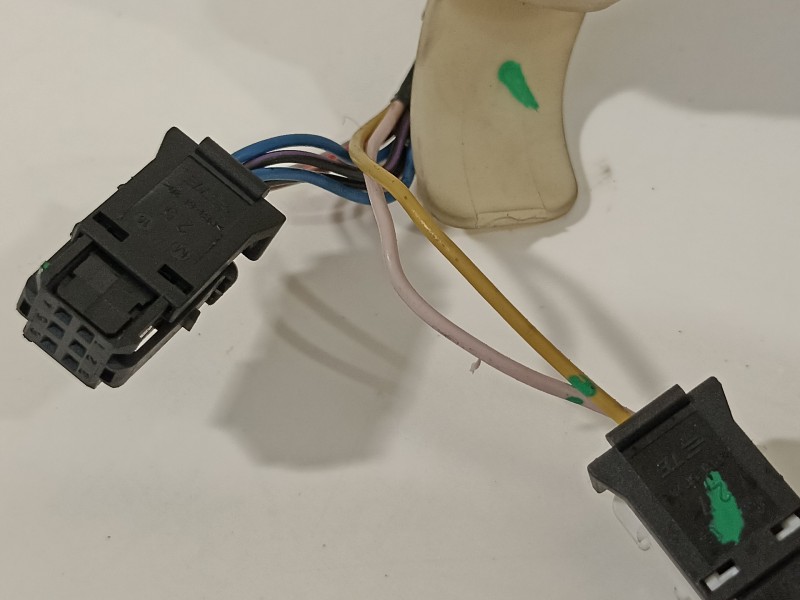 Recambio de retrovisor izquierdo para jeep renegade deserthawk 4wd referencia OEM IAM 735613137  