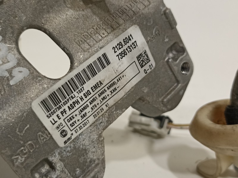 Recambio de retrovisor izquierdo para jeep renegade deserthawk 4wd referencia OEM IAM 735613137  