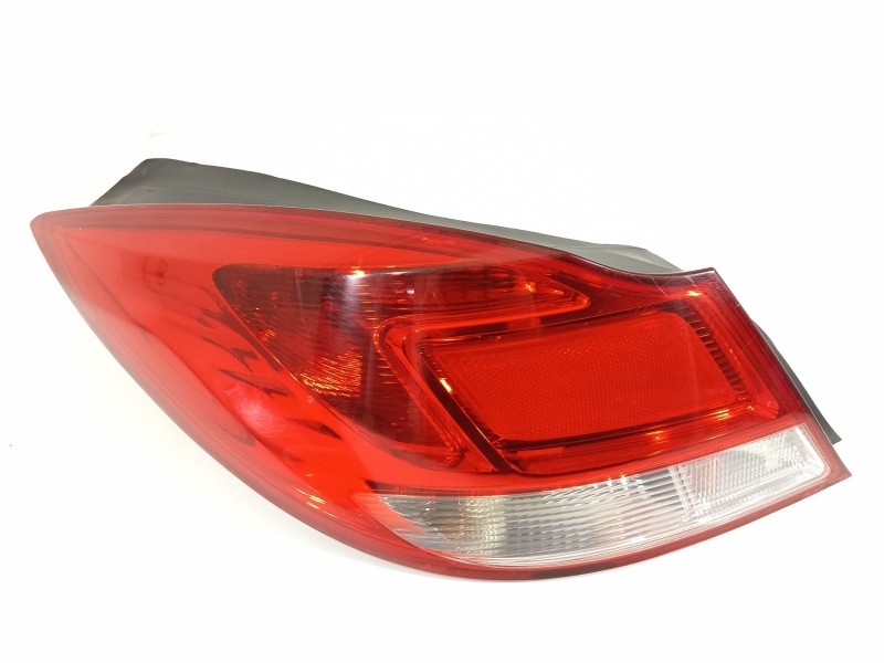 Recambio de piloto trasero izquierdo para opel insignia berlina cosmo referencia OEM IAM 13226836  