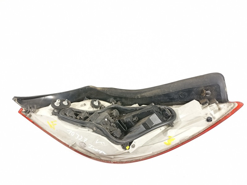 Recambio de piloto trasero izquierdo para opel insignia berlina cosmo referencia OEM IAM 13226836  