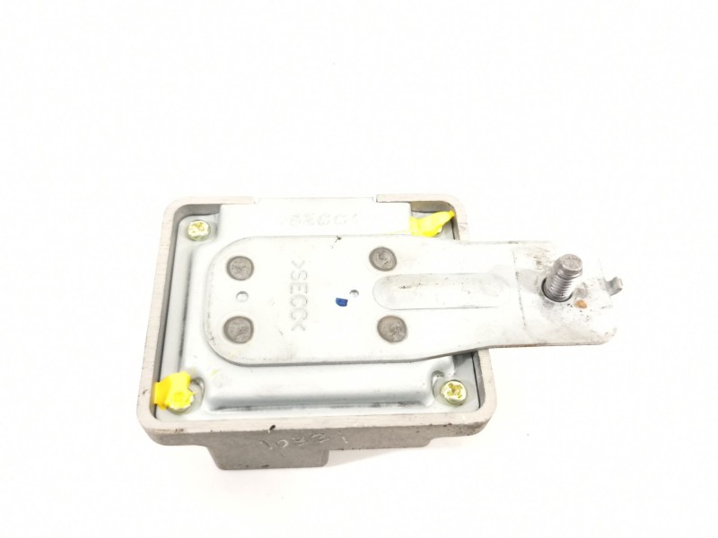 Recambio de modulo electronico para hyundai i20 city s referencia OEM IAM 958001j900  