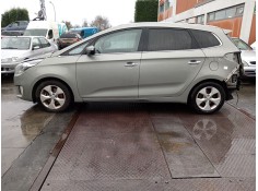 kia carens ( ) del año 2014