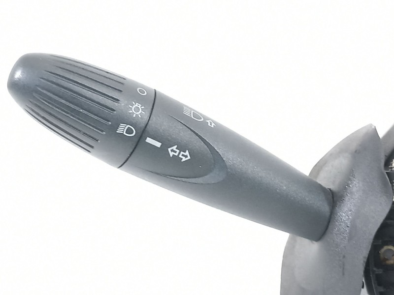 Recambio de mando luces para ford ka (ccu) titanium+ referencia OEM IAM 7355593080  