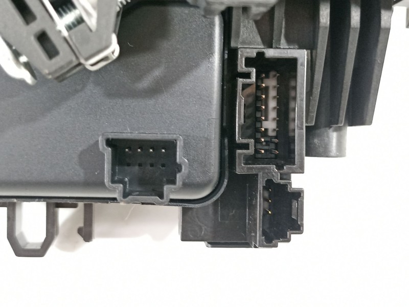 Recambio de mando luces para renault clio v intens referencia OEM IAM 255679262r  