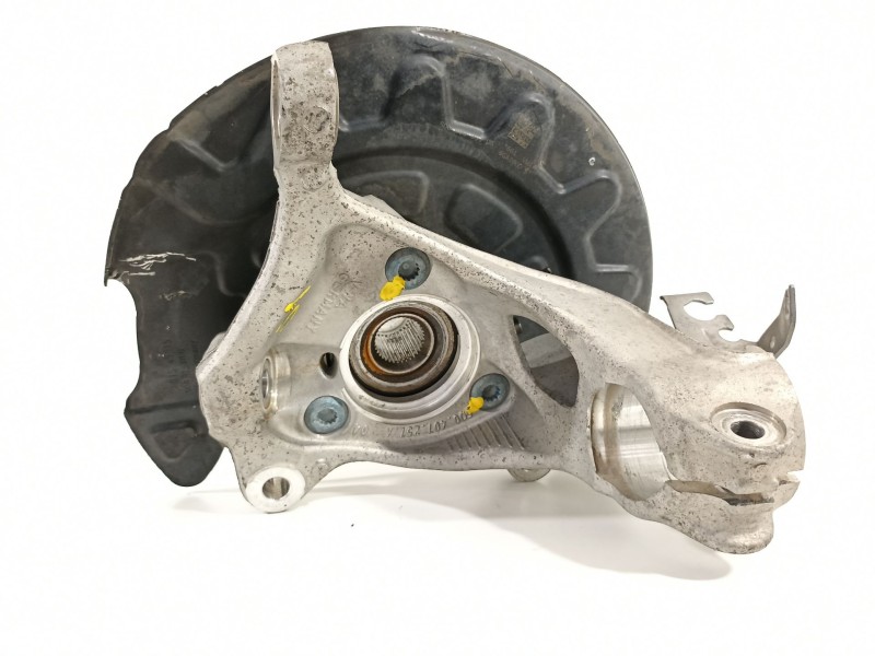 Recambio de mangueta delantera izquierda para volkswagen golf vii lim. gte referencia OEM IAM 5Q0407257A  