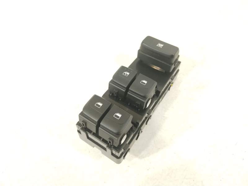MANDO ELEVALUNAS DELANTERO IZQUIERDO 93570H8100WK 